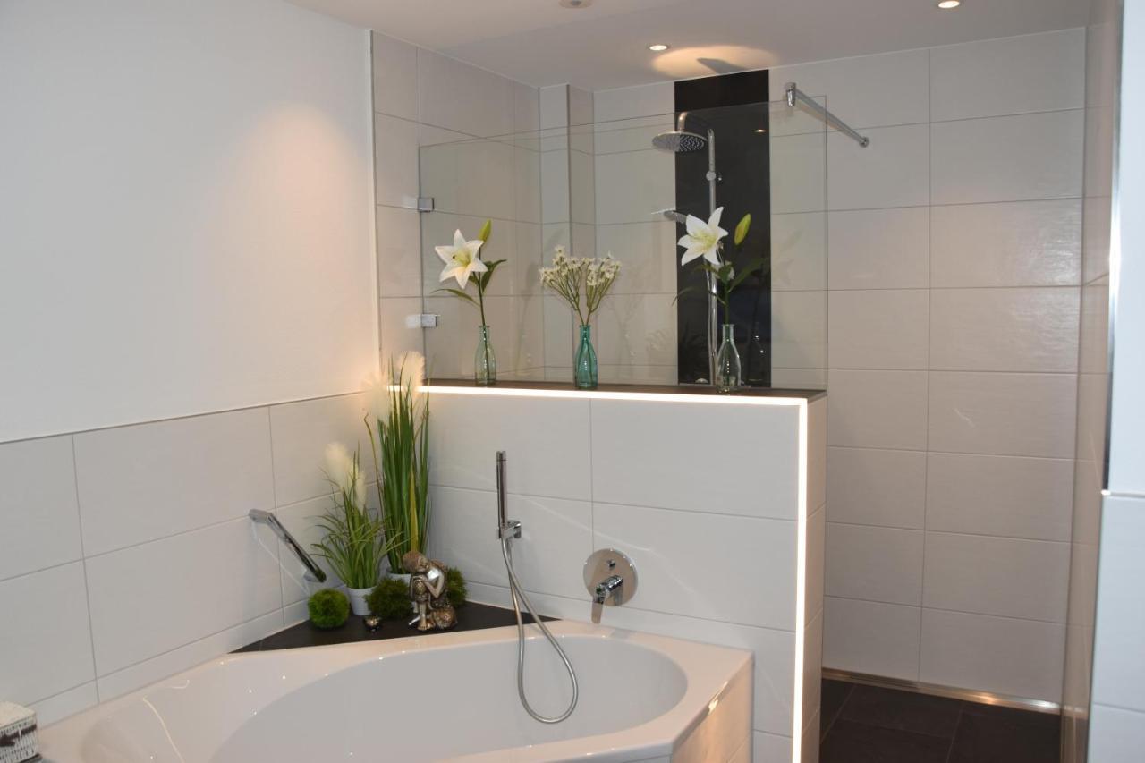 Top-Moderne Und Geraeumige Ferienwohnung Assling Exterior photo